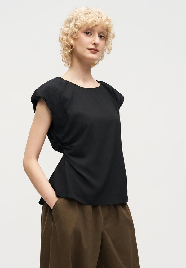 JDY JDYTINA FITTED OPEN BACK