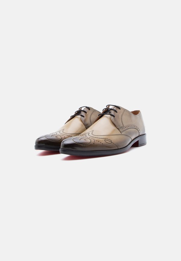 Melvin & Hamilton TONI 52