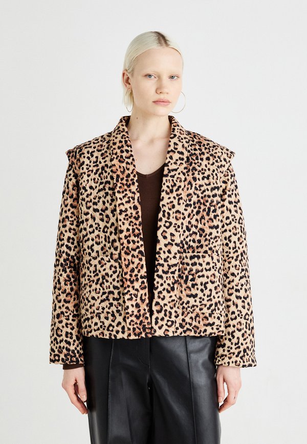 Pieces PCSAROLINE SHORT JACKET