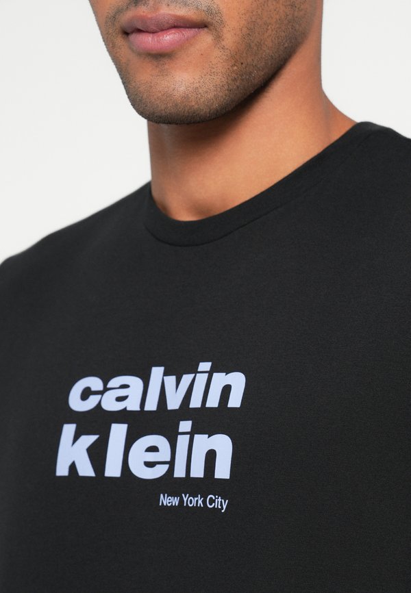 Calvin Klein GRAPHIC