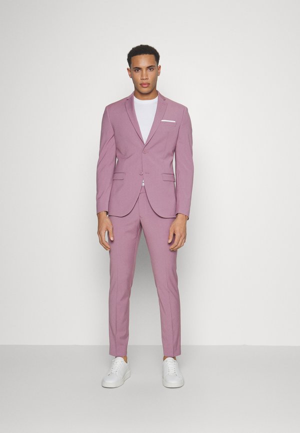 Isaac Dewhirst THE FASHION SUIT NOTCH
