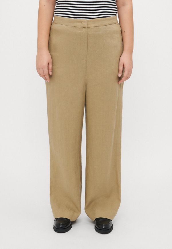 Tommy Hilfiger Curve TAILORED