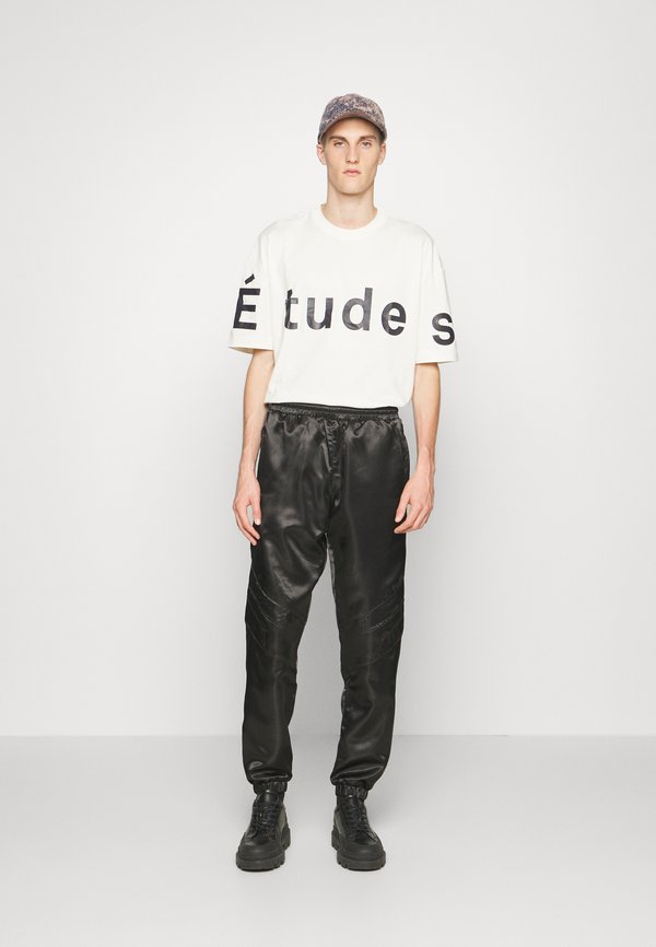 Études