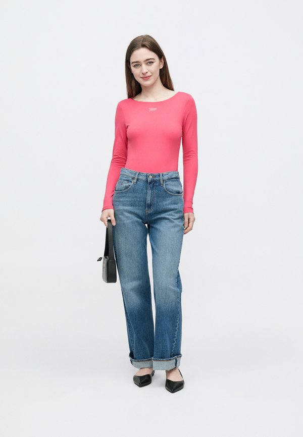 Tommy Jeans SCRIPT