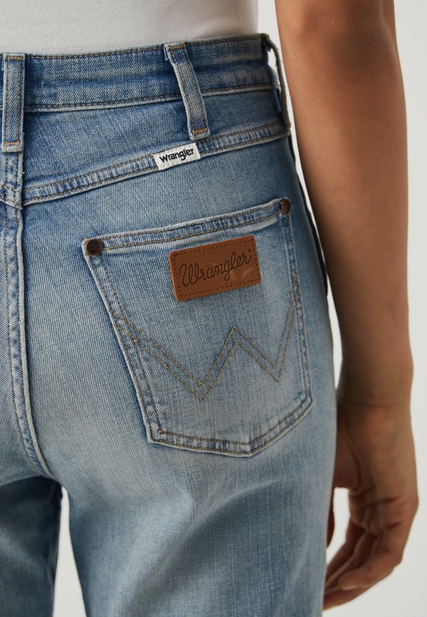 Wrangler WALKER
