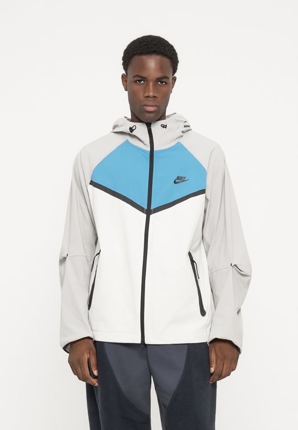 Nike Sportswear