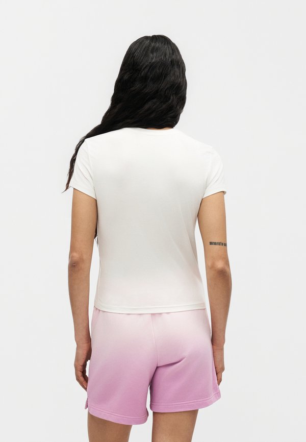 Nike Sportswear TEE