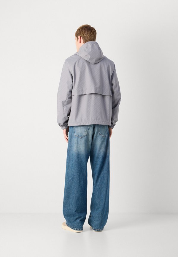 Calvin Klein Jeans