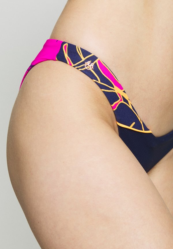 Maaji SPARKLING PIXIE V FRONT BOTTOM CHEEKY CUT