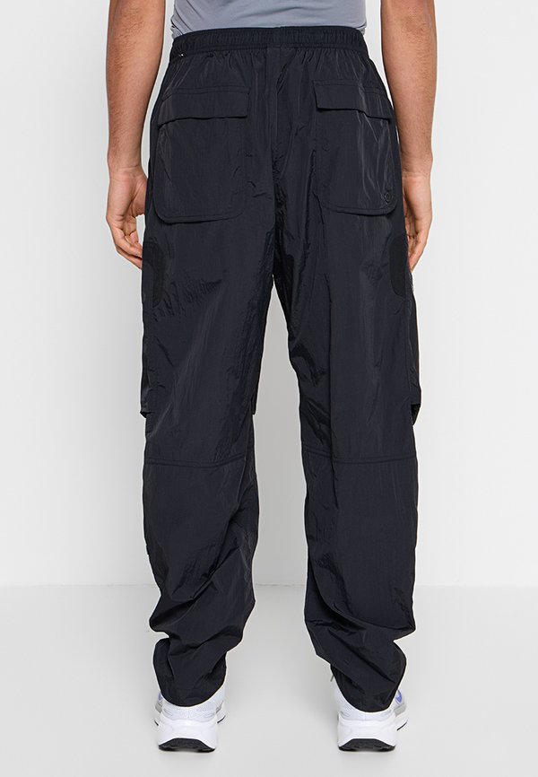 Nike Sportswear LOOSE FIT