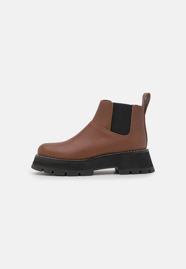 3.1 Phillip Lim KATE SHORT LUG SOLE COMBAT