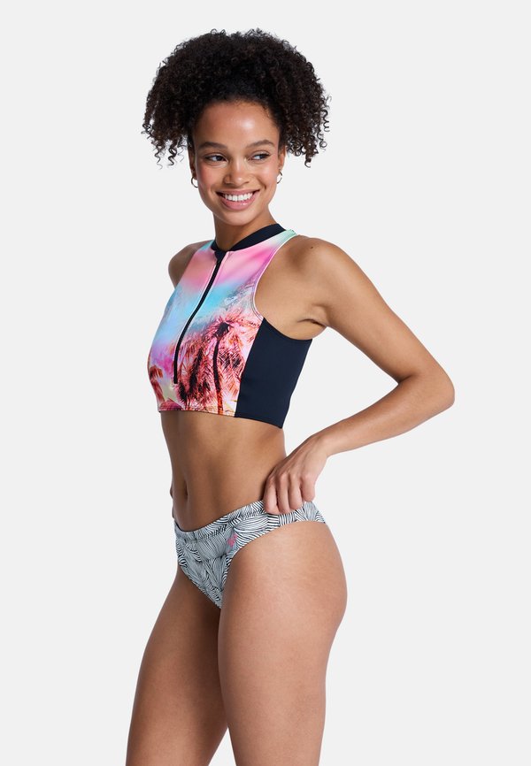 Roxy PRO SURF CHEEKY