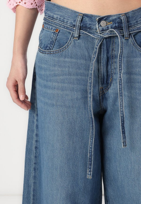 Levi's® XL SUPERWIDE