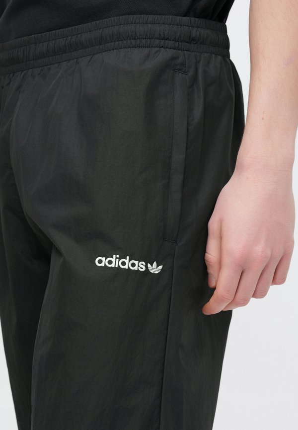 adidas Originals SANTIAGO
