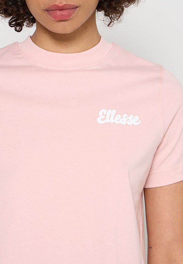 Ellesse IVANA