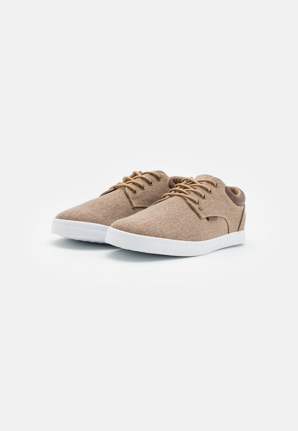Pier One by Zalando
