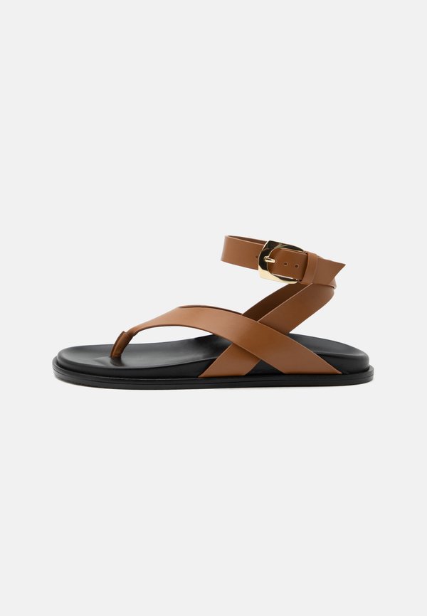 Stuart Weitzman MARYKATE