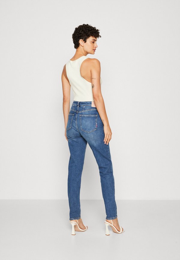 Scotch & Soda SEASONAL ESSENTIALS HIGH FIVE