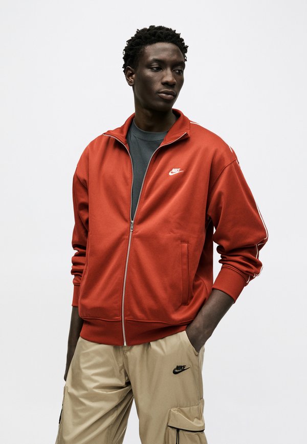 Nike Sportswear CLUB TRACK
