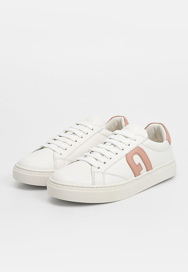Furla