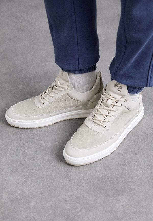 Filling Pieces TECH CRUMBS