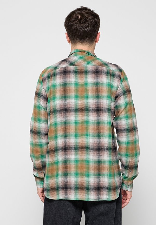CLOSED LUMBERJACK REGULAR FIT