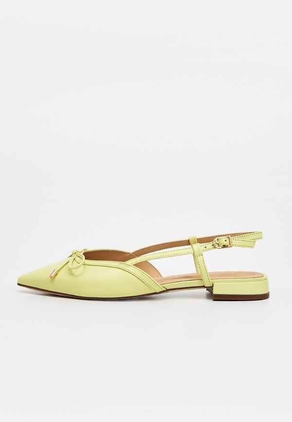 Clarks SENSA15
