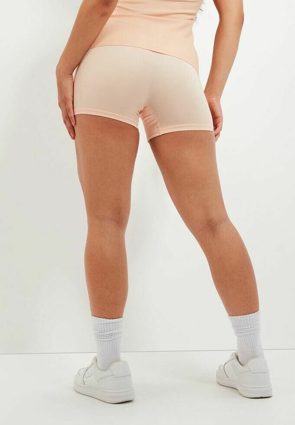 Ellesse
