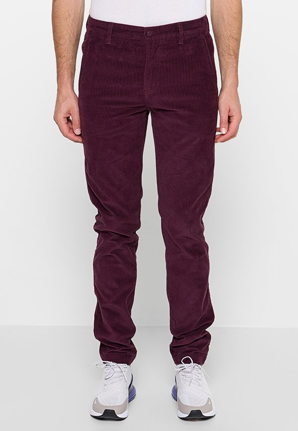 Levi's® SLIM TAPER