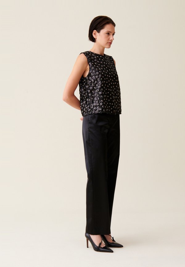 Claudie Pierlot BEAUBRODERIEFLEURS