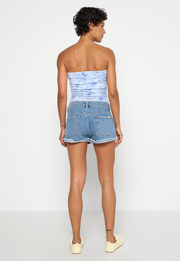7 for all mankind
