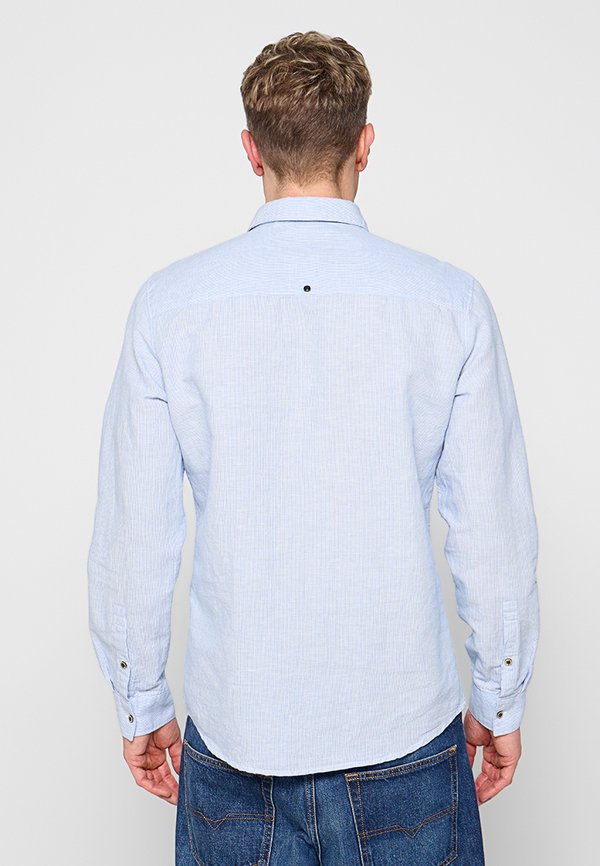 NO EXCESS REGULAR FIT