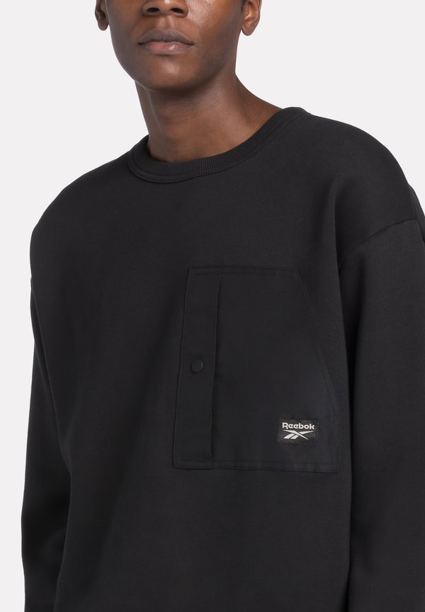 Reebok Classic ADVENTURE CREW