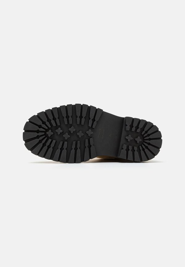 Proenza Schouler LUG SOLE BUCKLE