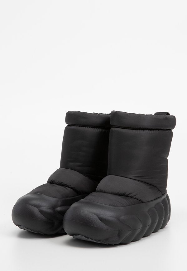 Crocs OVERPUFF