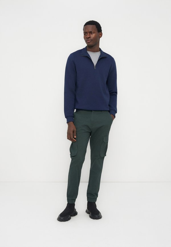 Pier One by Zalando