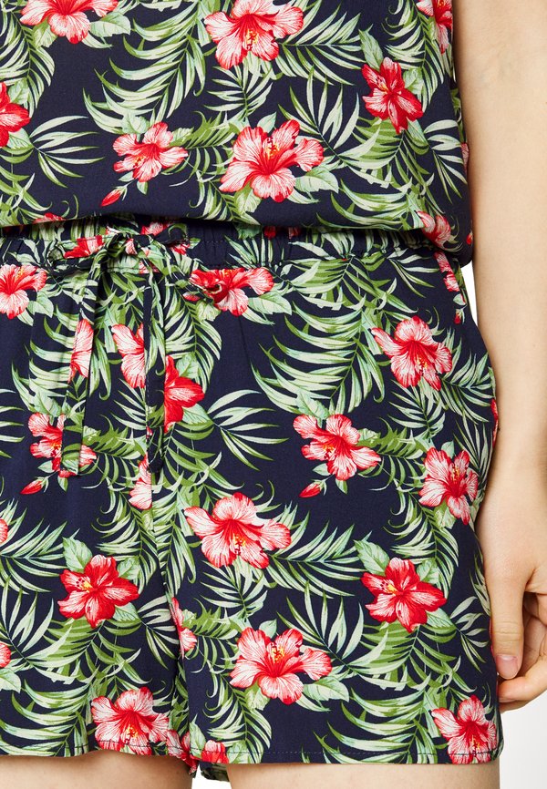 Vero Moda Petite VMEASYNW