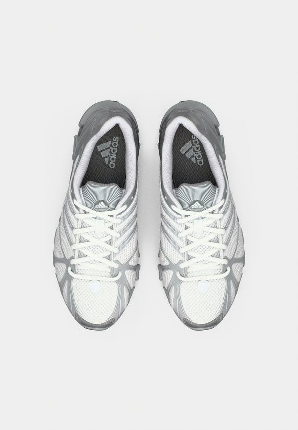 adidas Originals MEGA GHOSTRIDE W