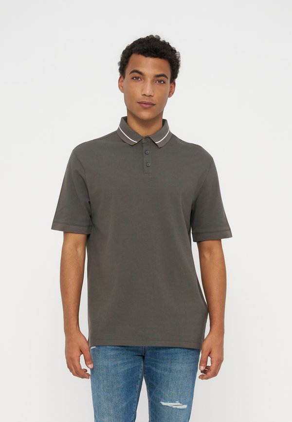 Armani Exchange
