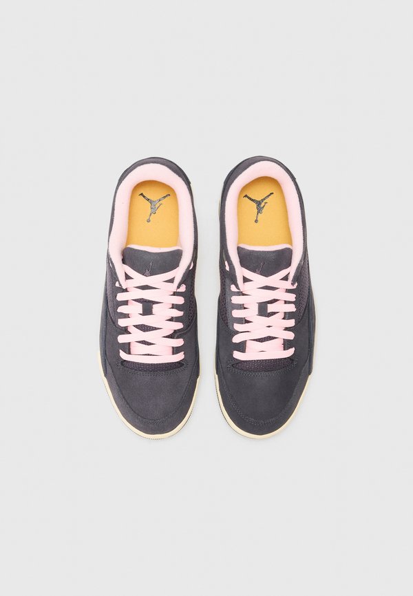 Jordan FLIGHT COURT