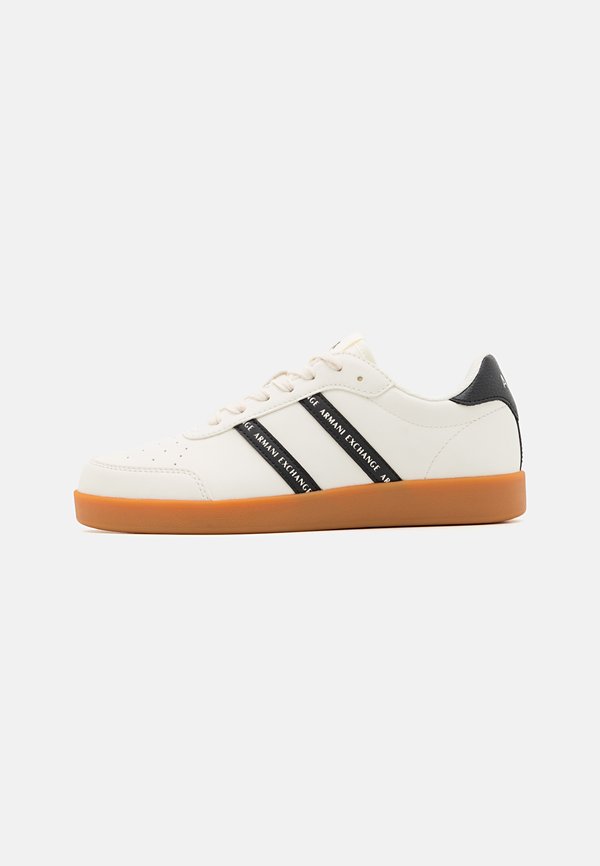 Armani Exchange LACE UP