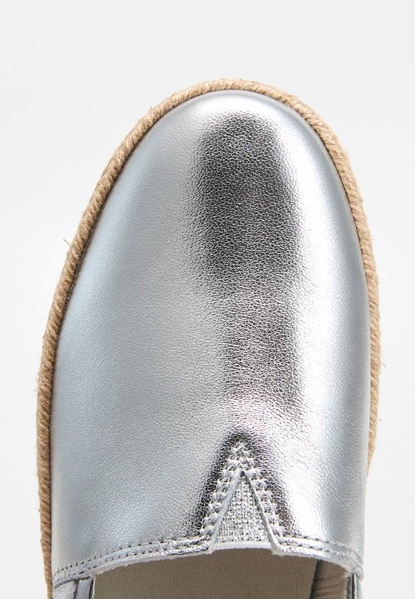 TOMS VALENCIA