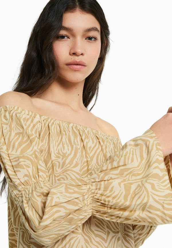 Bershka LONG SLEEVE GATHERED  MINI