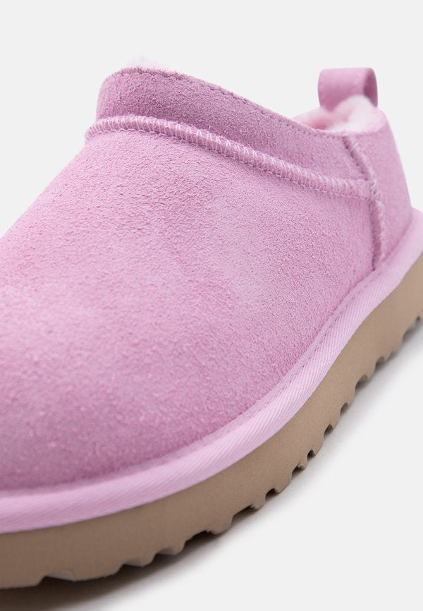 UGG CLASSIC