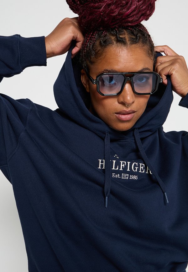 Tommy Jeans REGULAR FIT