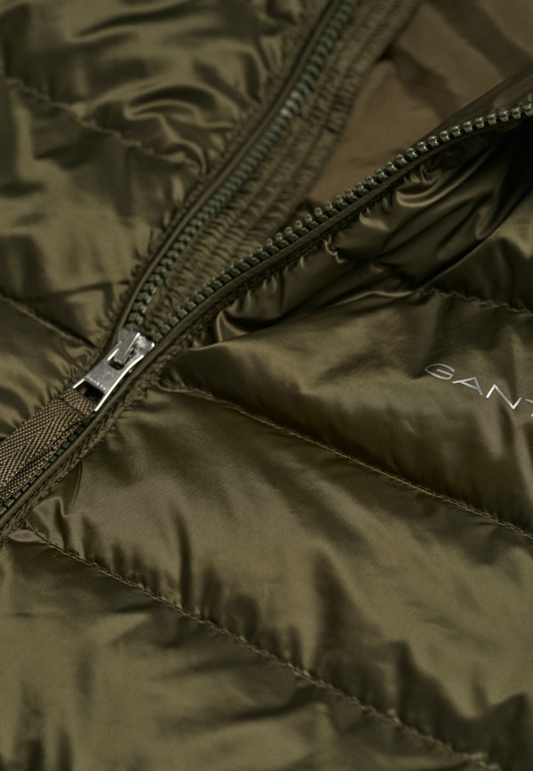 GANT LIGHT JACKET
