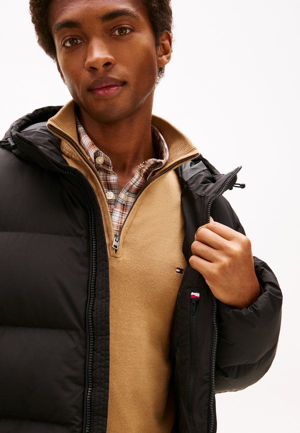 Tommy Hilfiger HOODED PUFFER