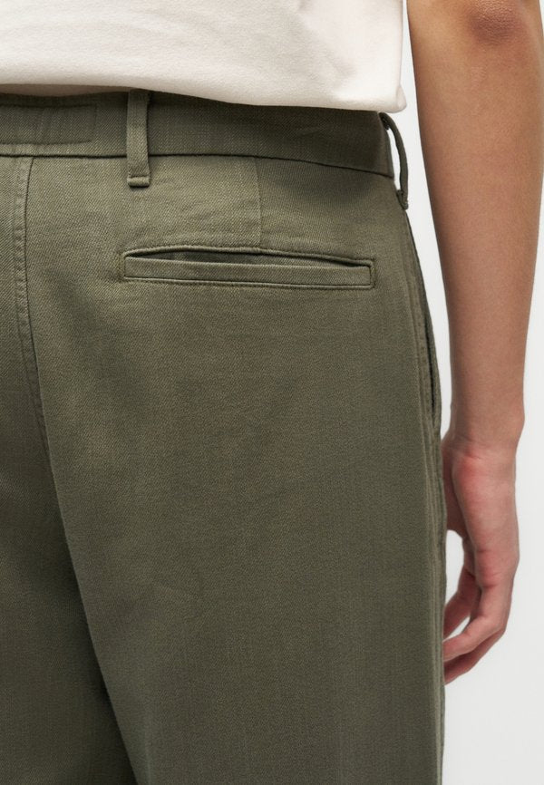 Abercrombie & Fitch BAGGY TROUSER TRANSITIONAL