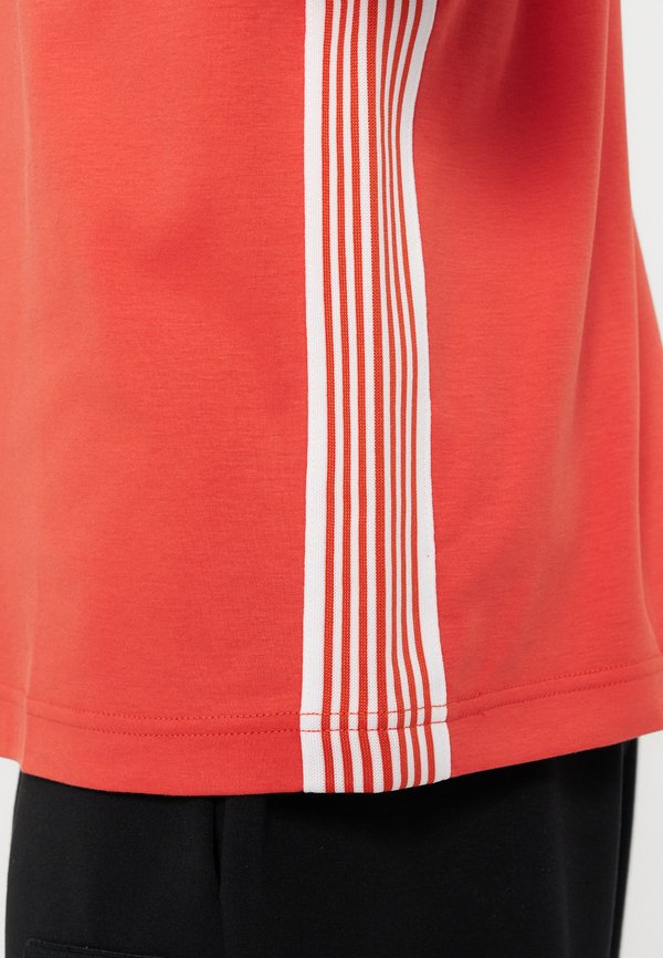 EA7 Emporio Armani