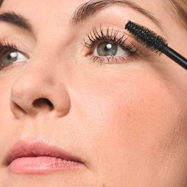 Mascara Intense Volume Waterproof Deep Black M. Asam